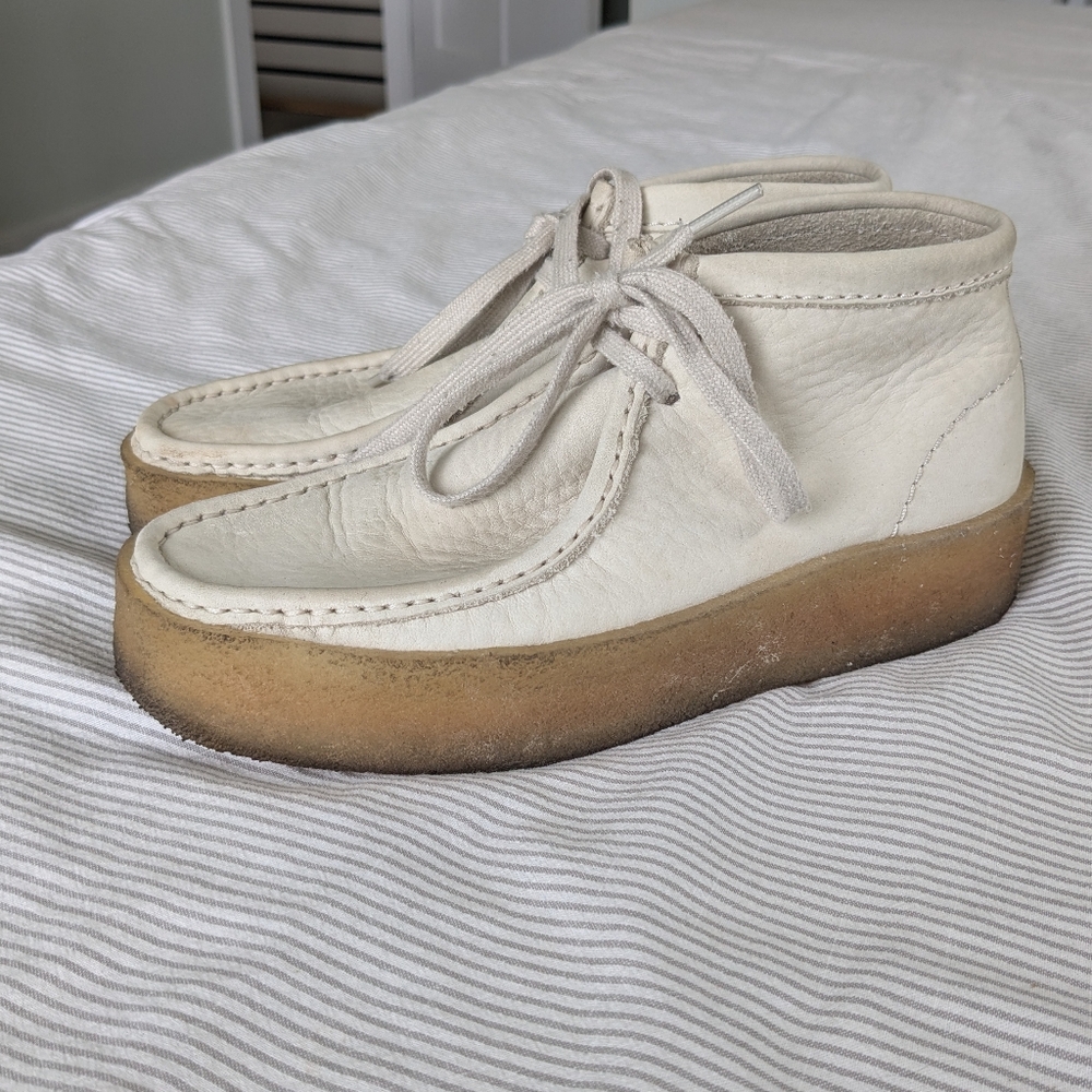 Clarks Wallabee Cup Boot - Picture 5 of 9